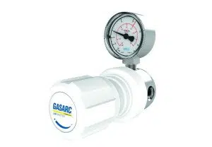 Lab Master LGL500 Single Stage Diaphragm Line Regulator with 1/4" Fittings - 1.5 bar