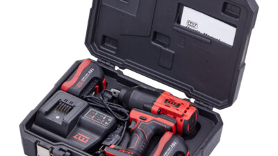Mighty Seven 813 Nm Cordless Impact Wrench Kit